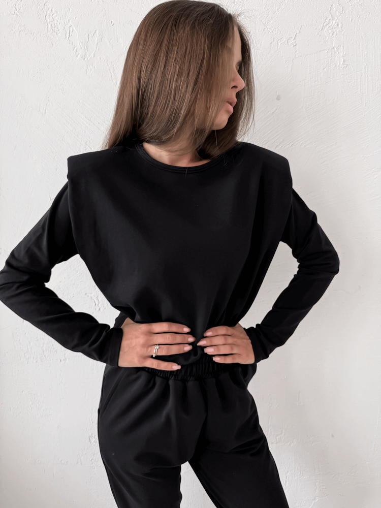 SELINA - BAWEŁNIANA BLUZA Z PODUSZKAMI NA RAMIONACH CZARNA